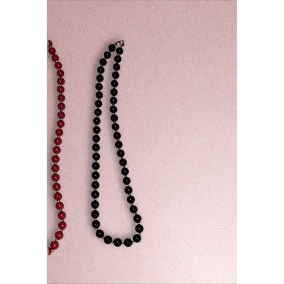 Vintage Red & Black Beaded Necklace Set With Gold-Toned Accents & Clasps - Picture 5 of 8